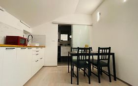 Vanadium House